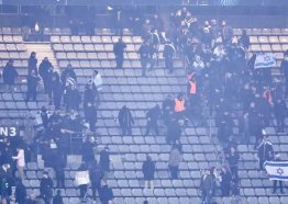 اشتباكات بين الفرنسيين والإسرائيليين في استاد فرنسا