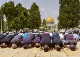 صلاة الجمعة بالمسجد الأقصى